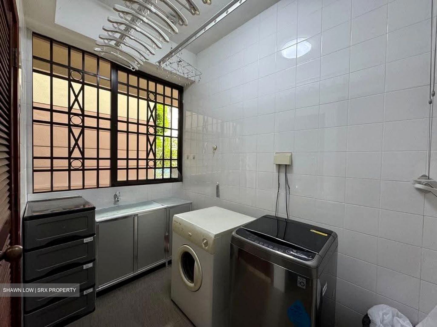 Seletaris (D27), Condominium #634718001